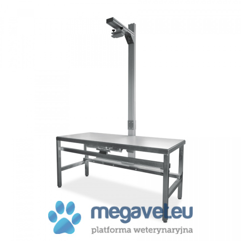 X-ray table with integrated tripod
