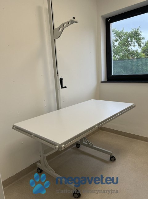 Stół do RTG z przesuwanym blatem i statywem 150x70 cm (BSM)